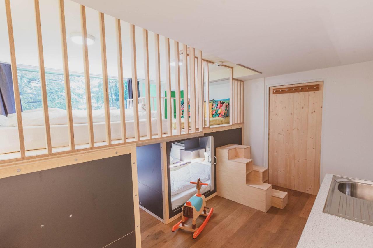 Capsule Hotel By Hyve Basel Exterior photo